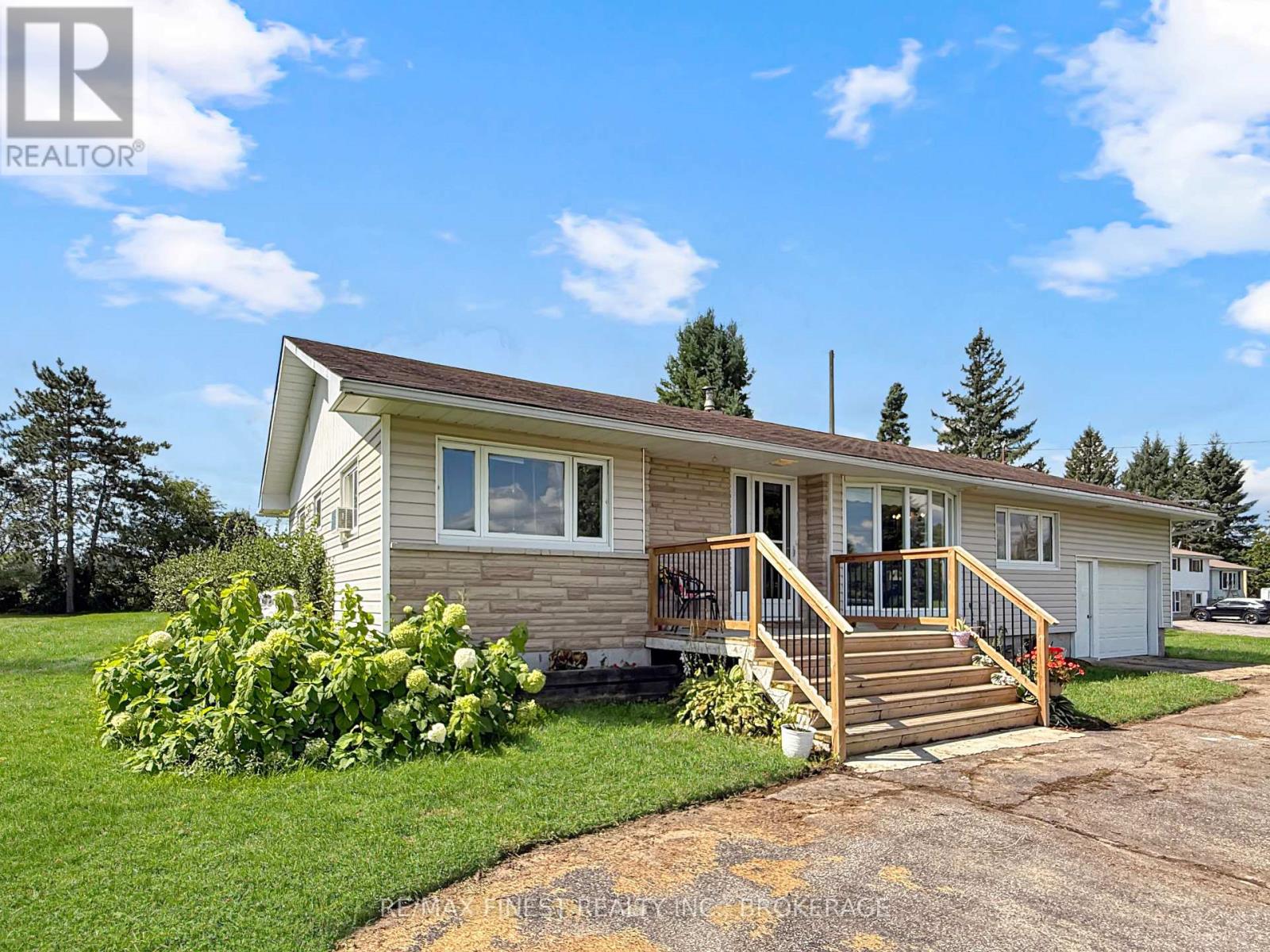 9859 County Rd 42, Westport, Ontario  K0A 1X0 - Photo 2 - X13719744