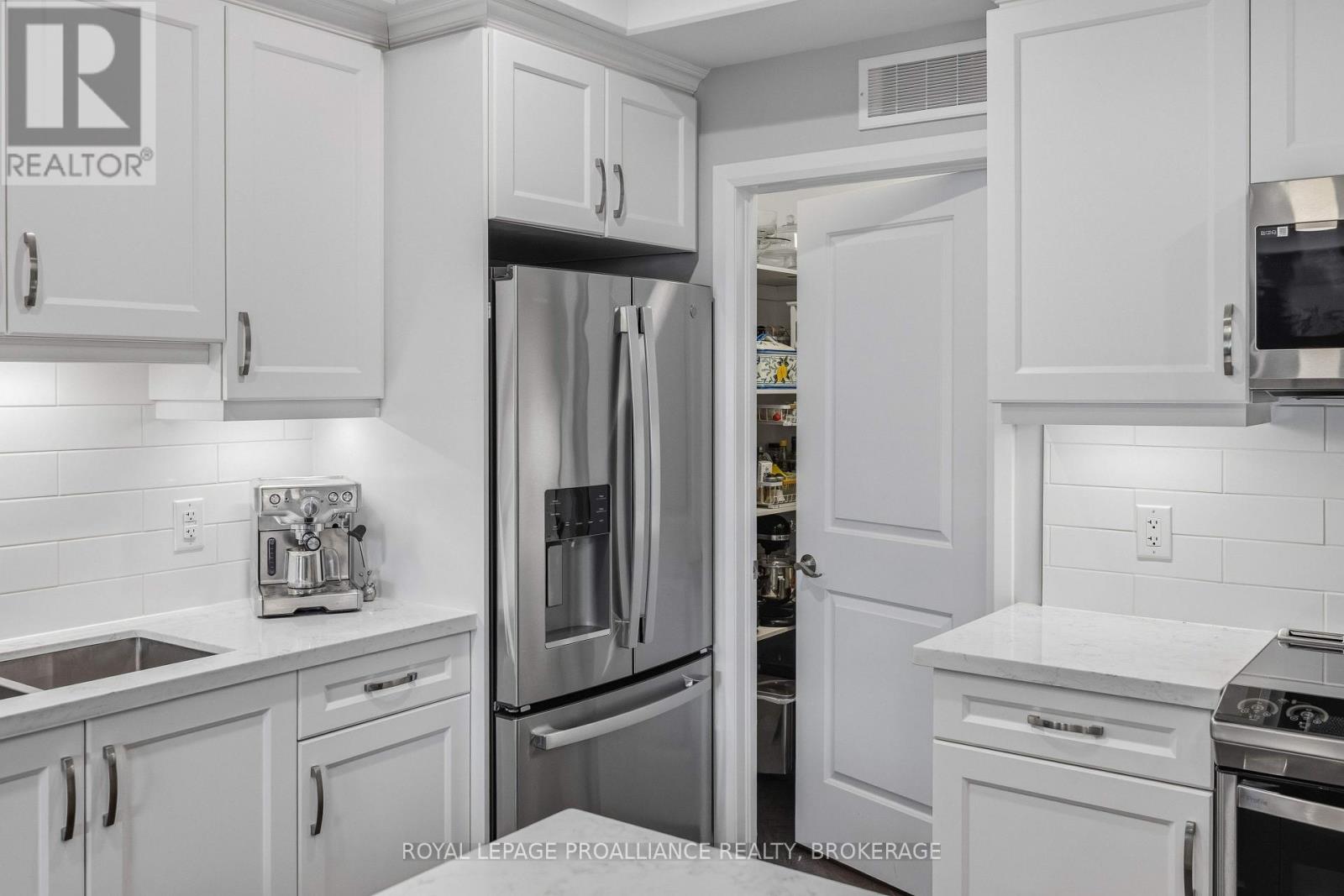 189 Wilmer Avenue, Gananoque, Ontario  K7G 3C3 - Photo 17 - X13722790