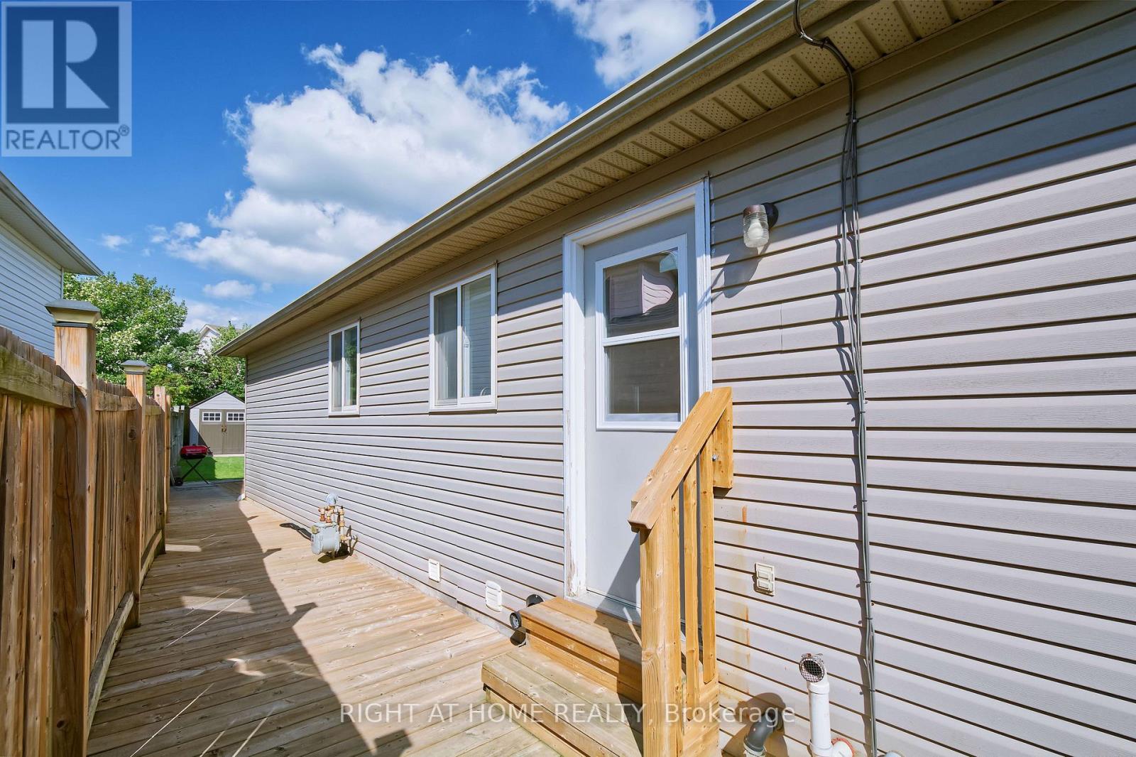 896 Fogerty Street, London North, Ontario  N5X 4G6 - Photo 29 - X13722812