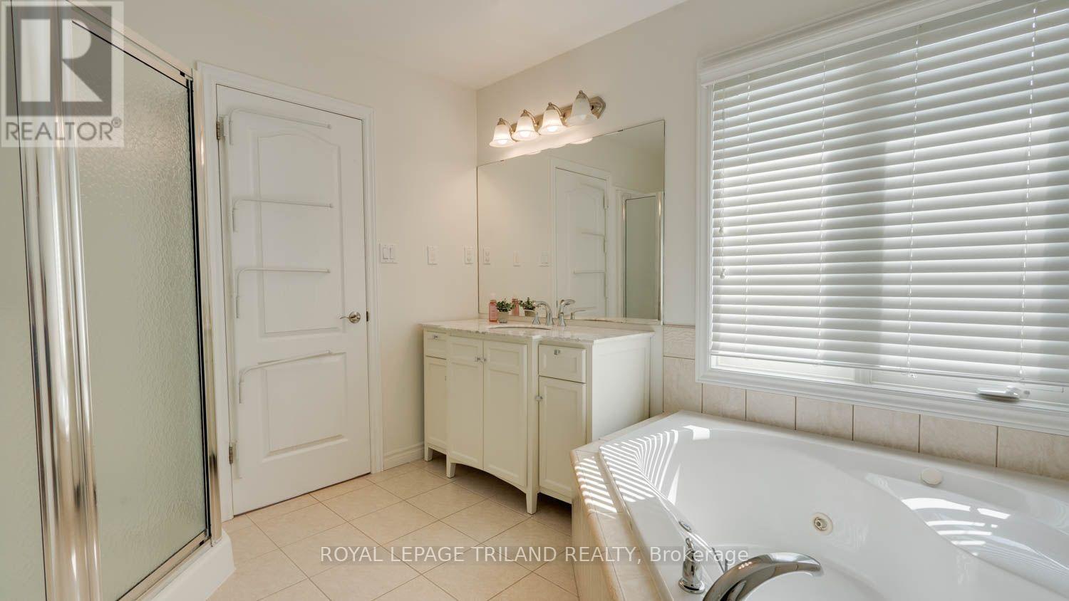 1310 Shore Road, London South, Ontario  N6K 4Z8 - Photo 14 - X13722824