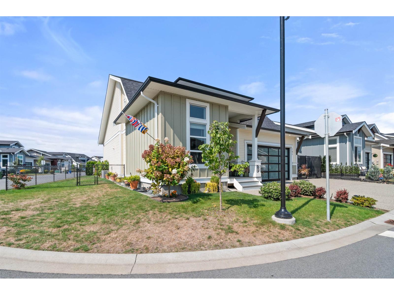 141 46213 Hakweles Road, Sardis East Vedder, Chilliwack, British Columbia  V4Z 0C6 - Photo 2 - R3158697