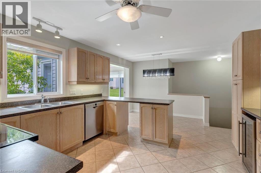 121 Crumlin Lane, Freelton, Ontario  L8B 1A5 - Photo 14 - 40828441