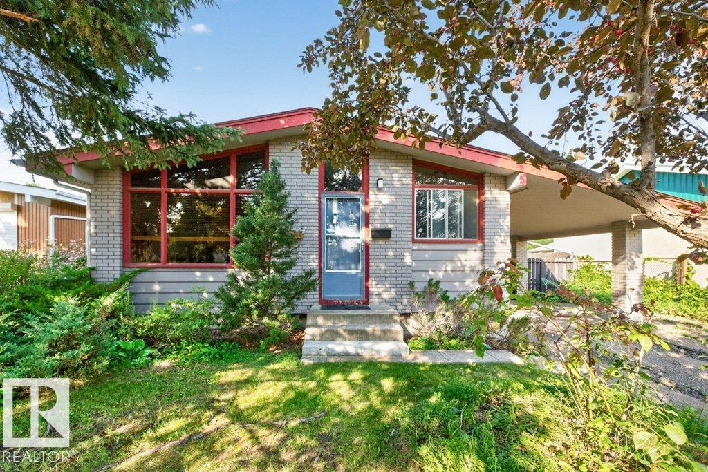 8308 68A ST NW, Edmonton, Alberta