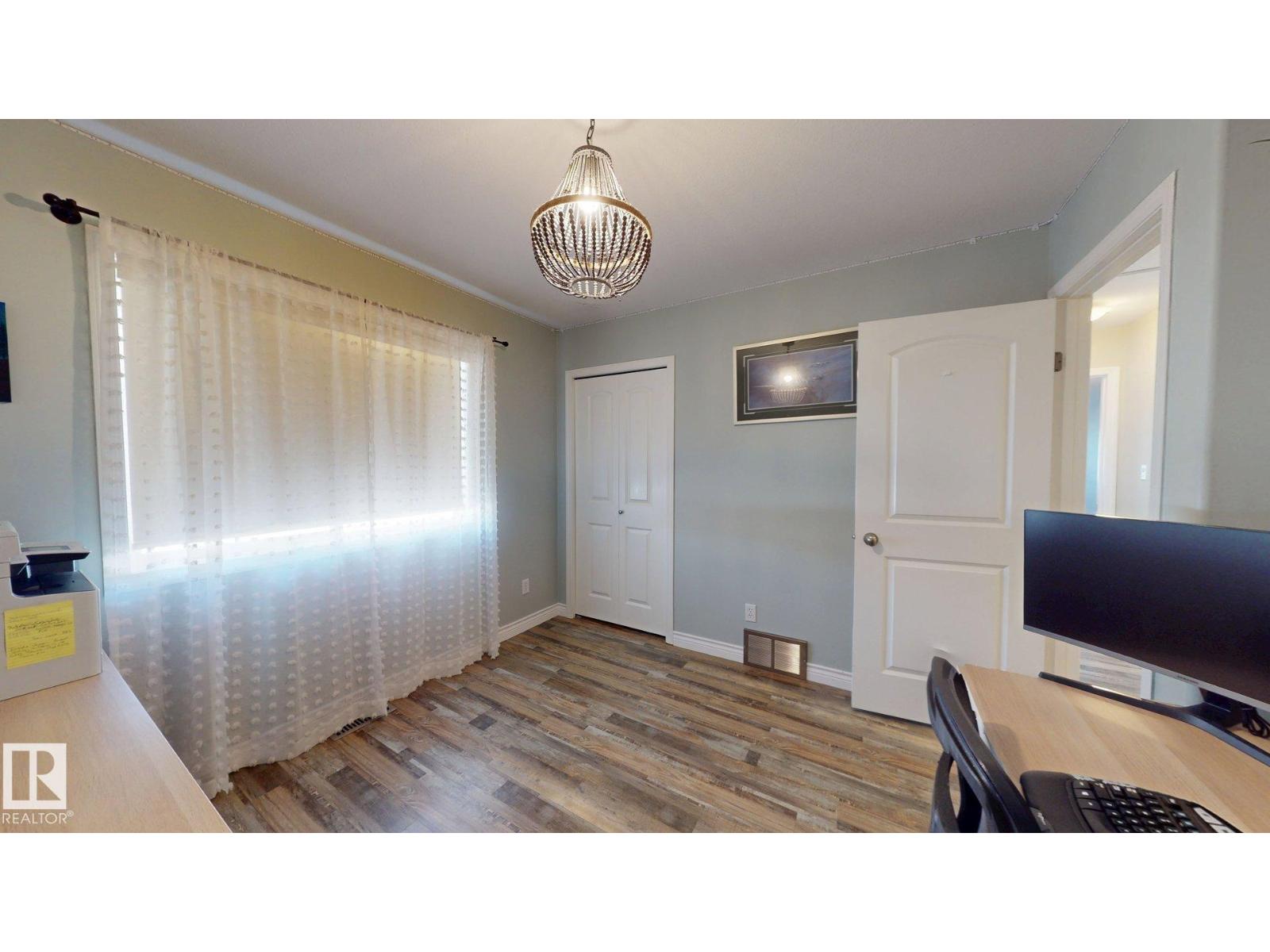 4404 Madsen Av, Drayton Valley, Alberta  T7A 1T9 - Photo 31 - E4505355