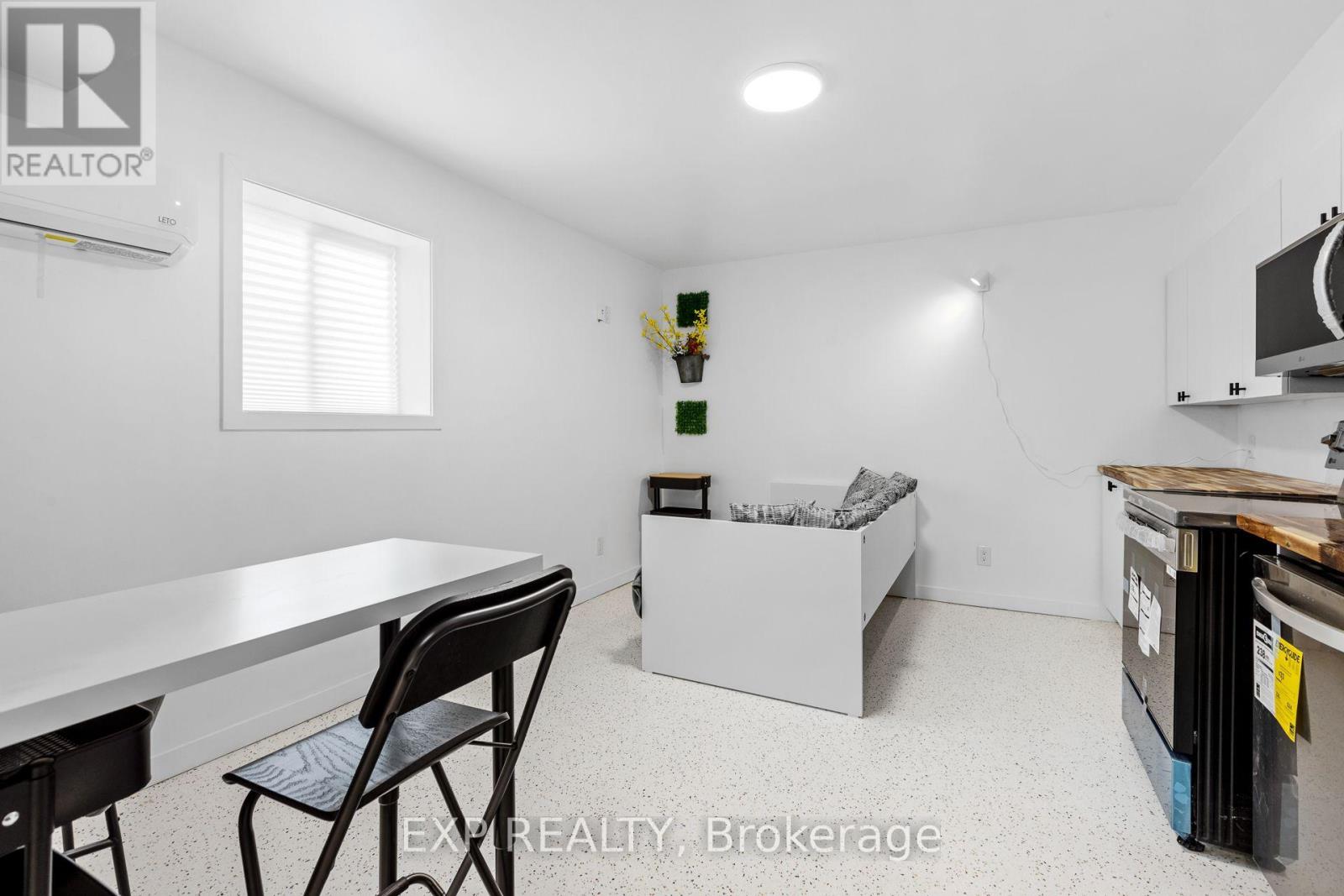 6 - 204 Ste Monique Street, Ottawa, Ontario  K1L 7R1 - Photo 9 - X13722758