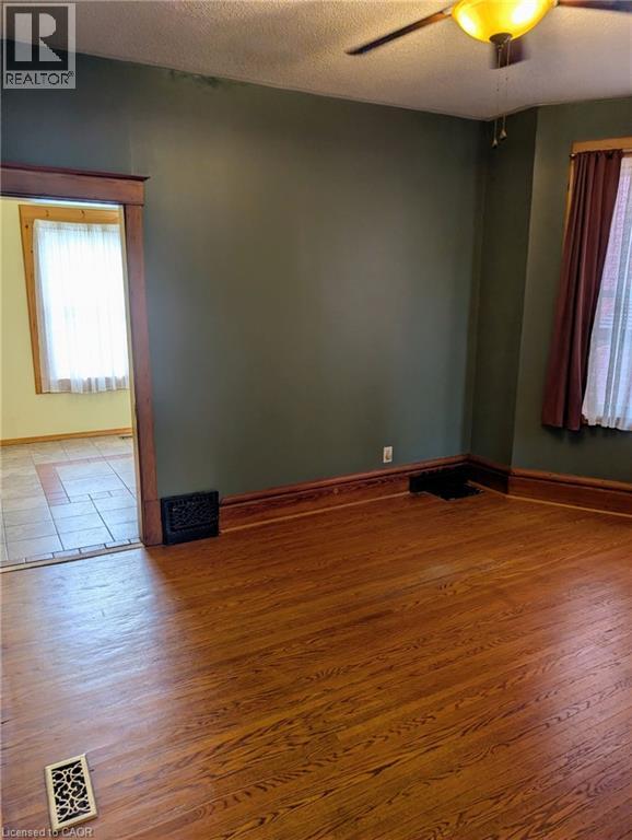 61 Barnesdale Avenue N, Hamilton, Ontario  L8L 6R9 - Photo 9 - 40855933