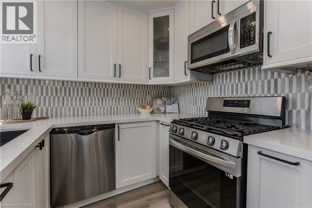 5190 Wood Crescent, Burlington, Ontario  L7L 6N3 - Photo 12 - 40858639