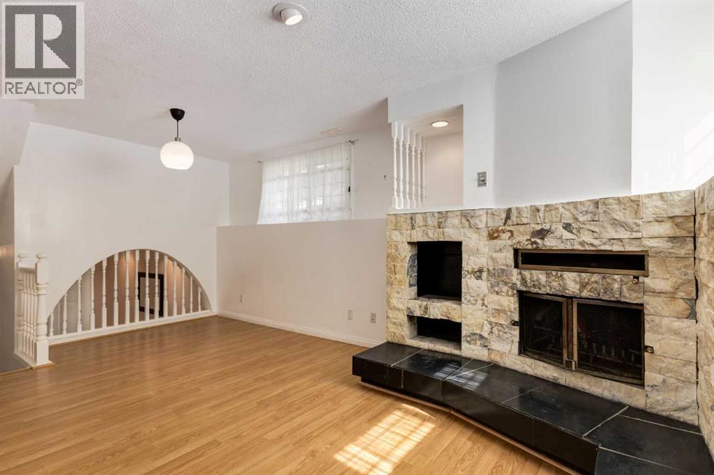 116 Bearberry Crescent NW, Calgary, Alberta  T3K 1R3 - Photo 23 - A2340617