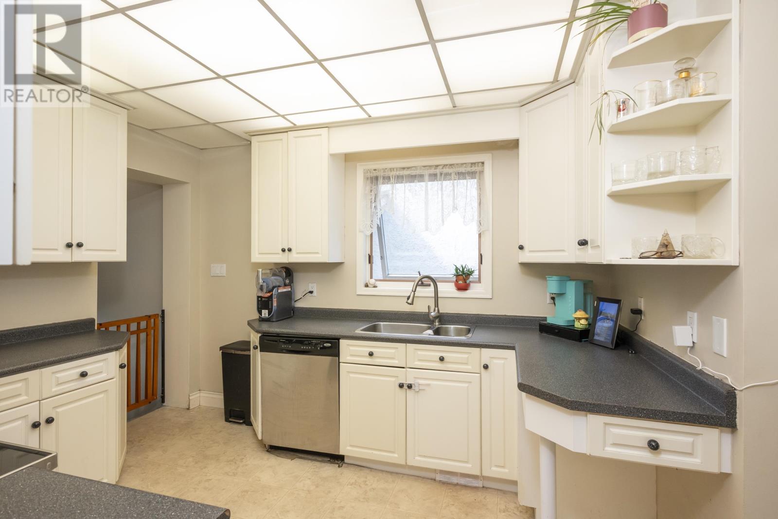 223 Marks St S, Thunder Bay, Ontario  P7E 1L9 - Photo 6 - TB2602575
