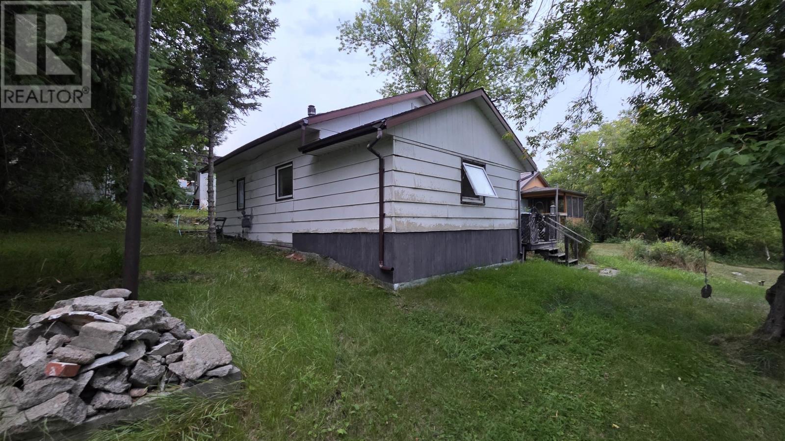 335 Govt Road Rd, Kenora, Ontario  P0X 1C0 - Photo 20 - TB2602576