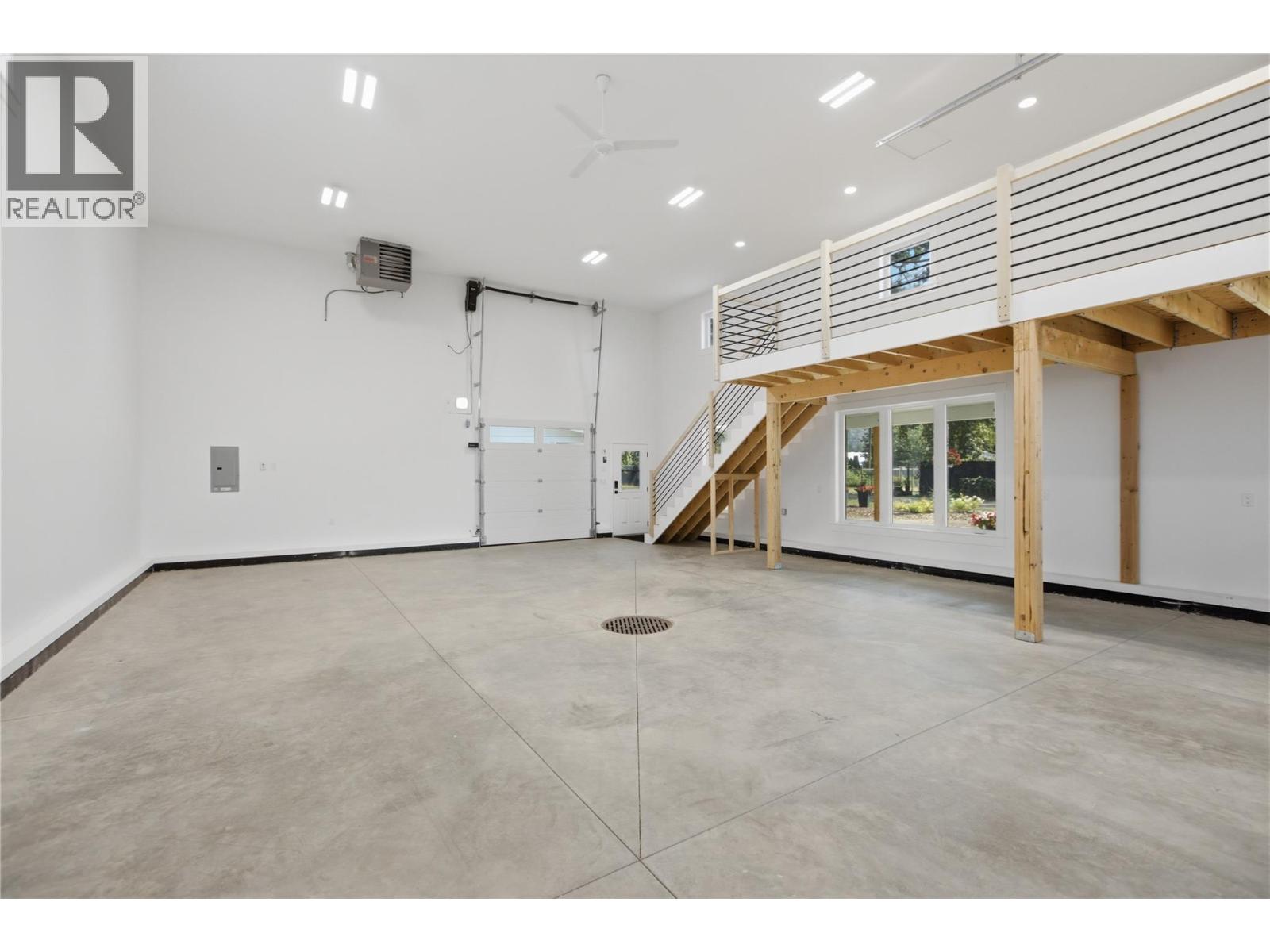 3747 Hilliam Road, Scotch Creek, British Columbia  V0E 1M5 - Photo 40 - 10394532