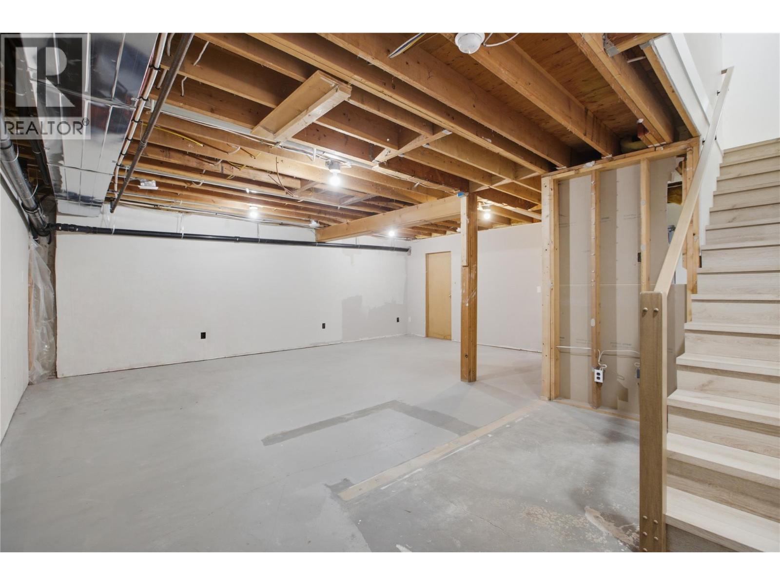 3747 Hilliam Road, Scotch Creek, British Columbia  V0E 1M5 - Photo 34 - 10394532