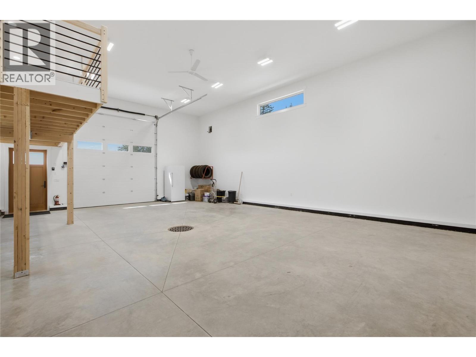3747 Hilliam Road, Scotch Creek, British Columbia  V0E 1M5 - Photo 41 - 10394532