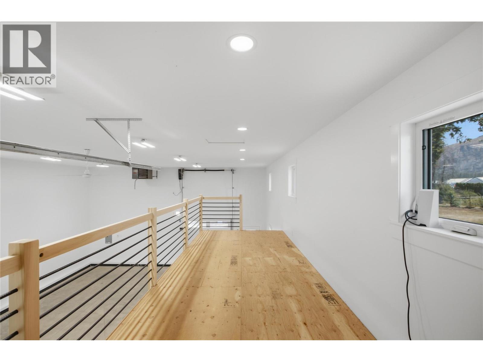 3747 Hilliam Road, Scotch Creek, British Columbia  V0E 1M5 - Photo 43 - 10394532