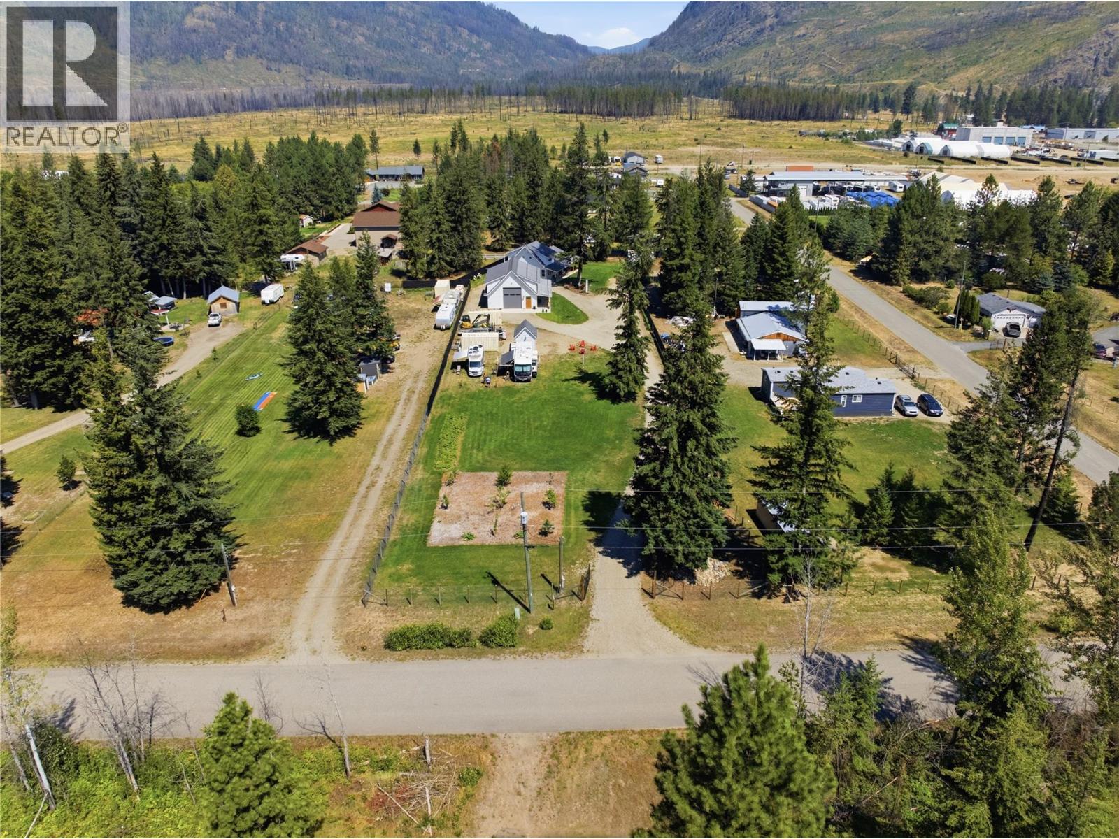 3747 Hilliam Road, Scotch Creek, British Columbia  V0E 1M5 - Photo 75 - 10394532
