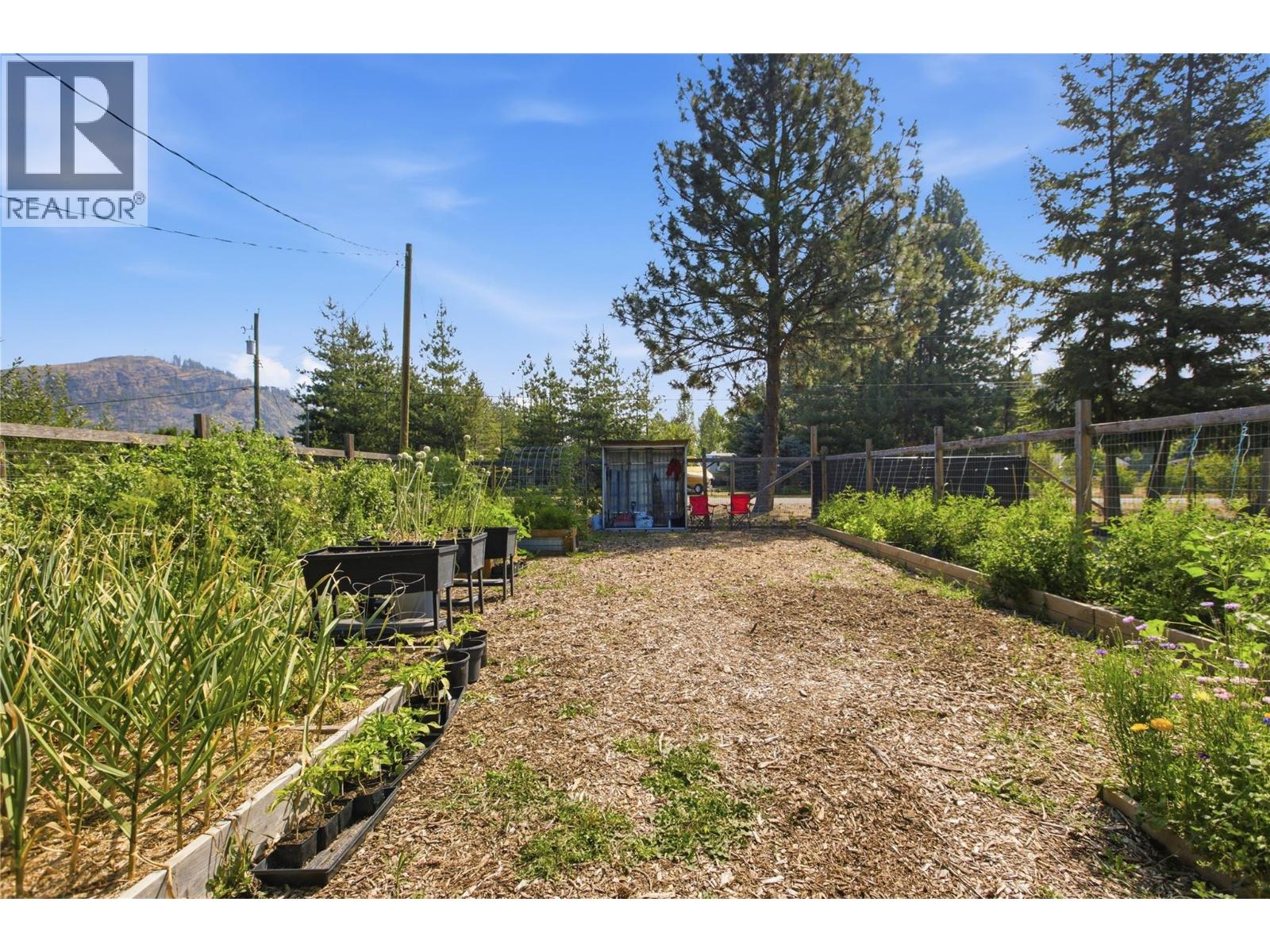 3747 Hilliam Road, Scotch Creek, British Columbia  V0E 1M5 - Photo 65 - 10394532