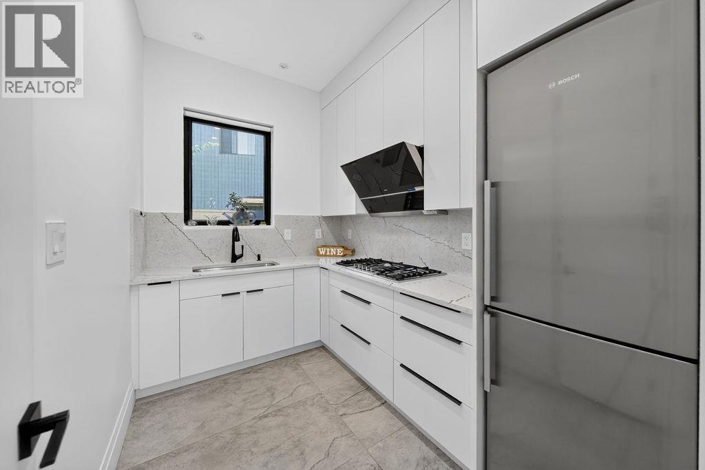 5197 Hollywood Drive, Richmond, British Columbia  V7E 4V3 - Photo 10 - R3159609
