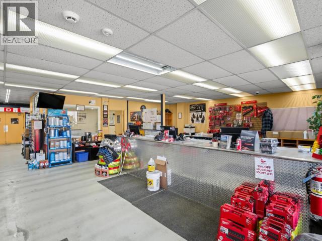 126 Industrial Road, Whitehorse, Yukon  Y1A 2T9 - Photo 4 - 17653