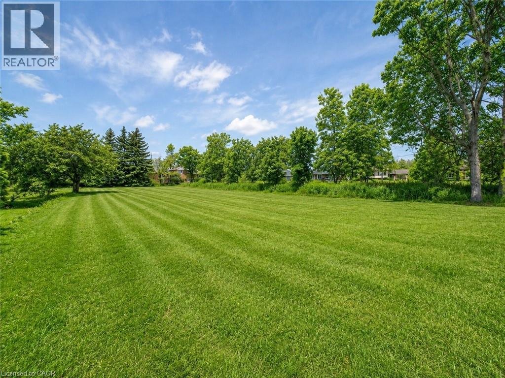 22 Kelson Avenue S, Grimsby, Ontario  L3M 4C3 - Photo 23 - 40859088