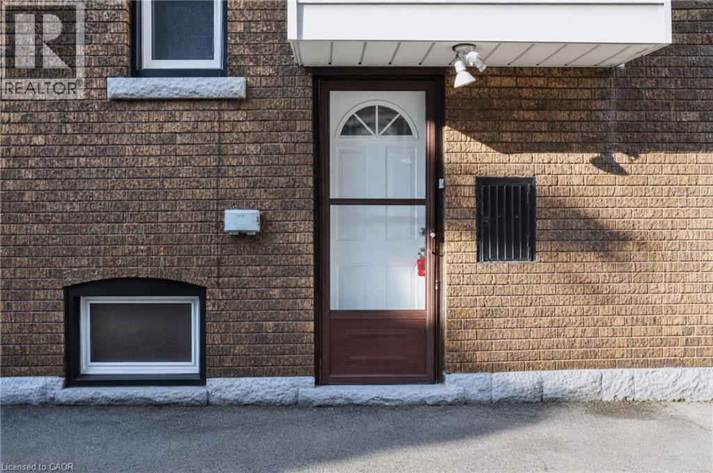 96 Balsam Avenue S Unit# Basement, Hamilton, Ontario  L8M 3B3 - Photo 2 - 40859041