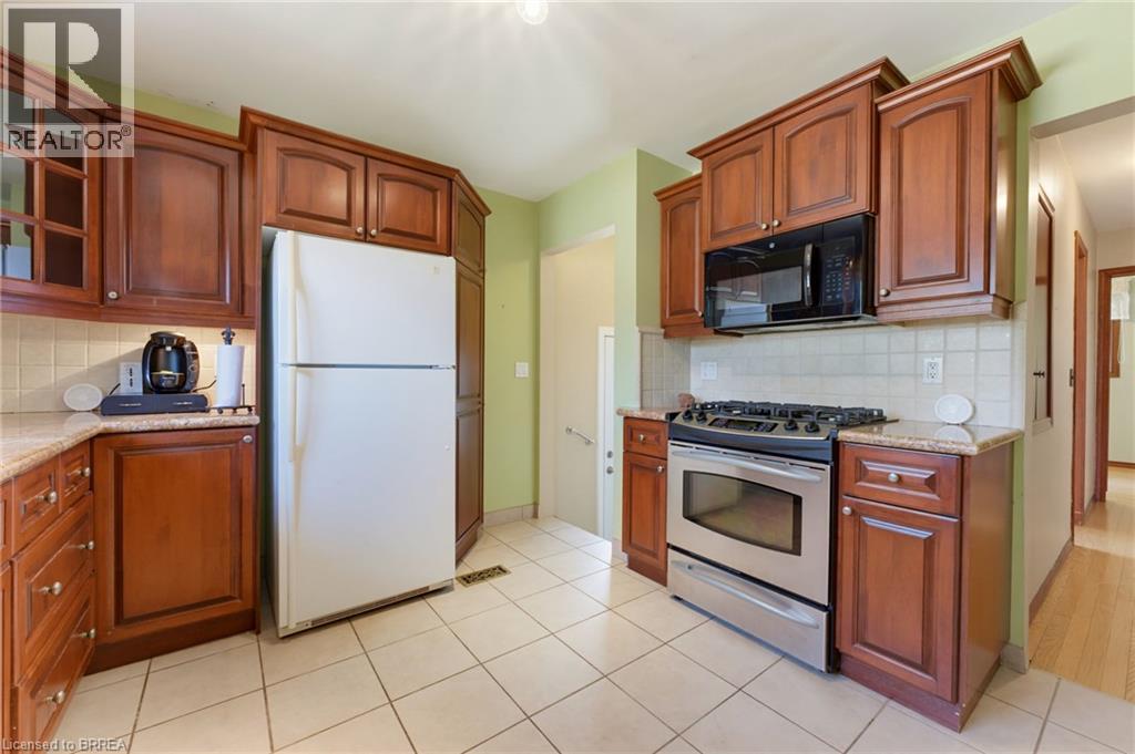 57 Dublin Street, Brantford, Ontario  N3R 2E3 - Photo 9 - 40855879