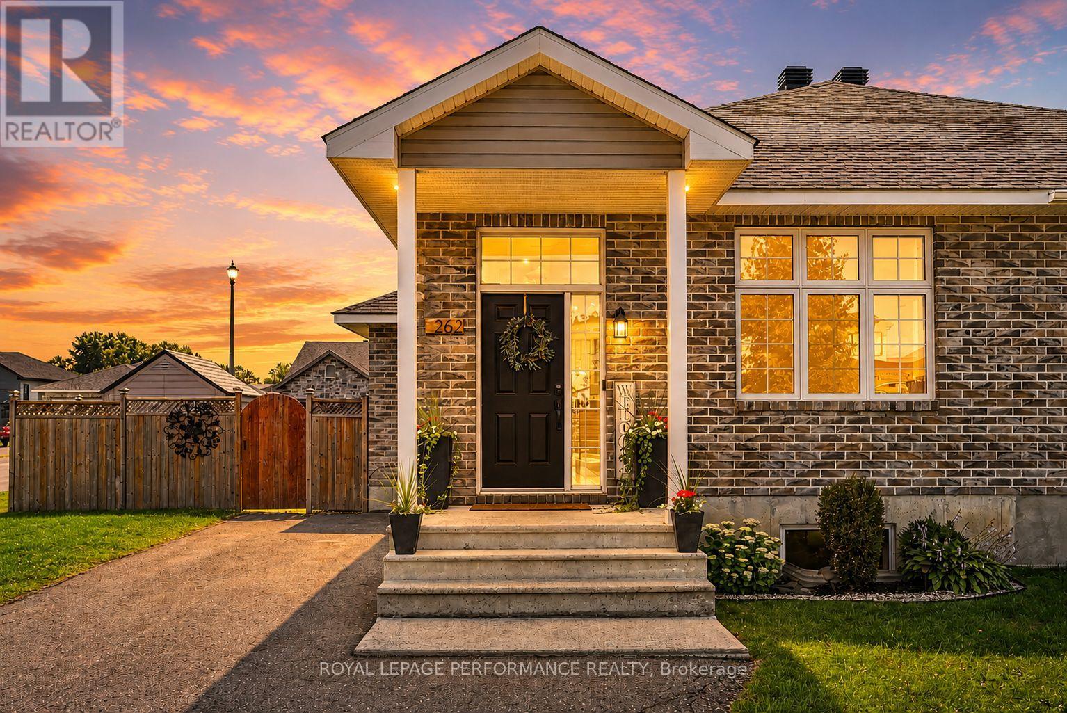 262 LOURDES AVENUE, Cornwall, Ontario
