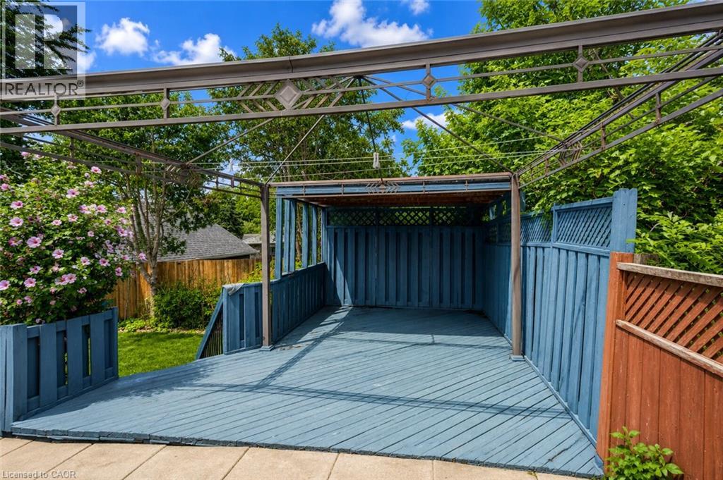 182 Avalon Place, Kitchener, Ontario  N2M 4N8 - Photo 33 - 40853431
