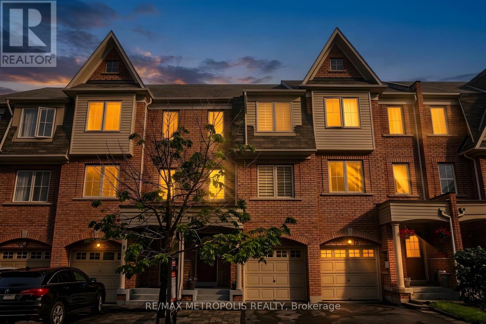10 PAT BROOKS TERRACE