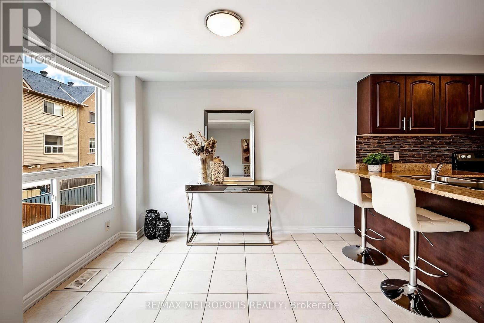 10 Pat Brooks Terrace, Toronto, Ontario  M1P 5G6 - Photo 11 - E13722776