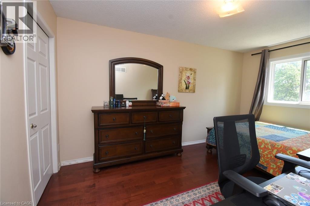 57 Townmansion Drive, Hamilton, Ontario  L8T 5A6 - Photo 24 - 40854712