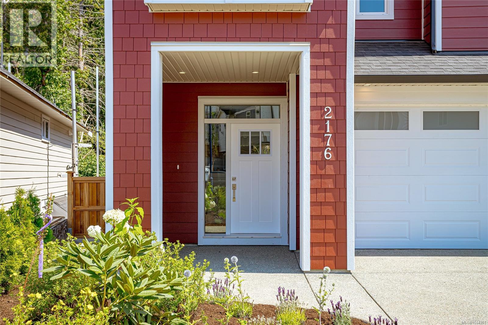 2176 Bellflower Dr, Langford, British Columbia V9C 0S6 - Photo 2 - 1044361