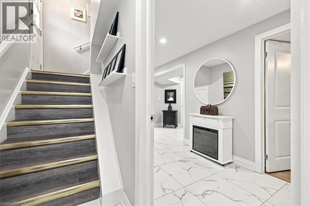 2407 Barclay Road, Burlington, Ontario  L7R 2B7 - Photo 25 - 40858097