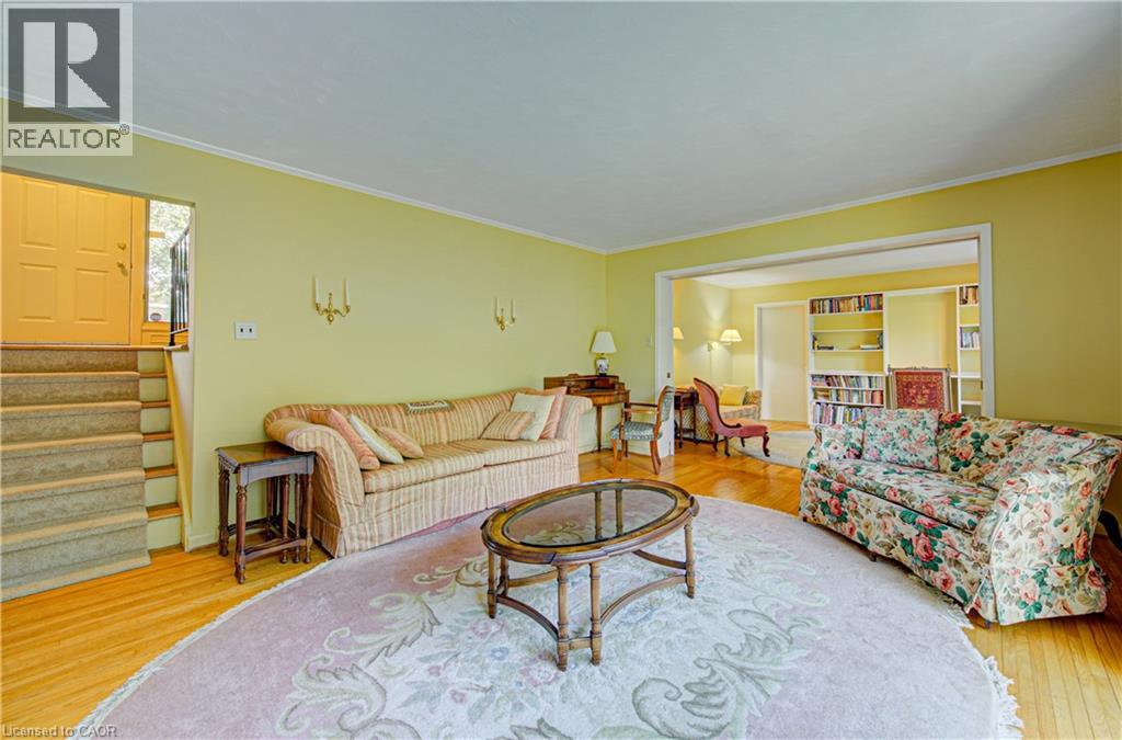 4 Mayfair Court, Dundas, Ontario  L9H 3P2 - Photo 18 - 40858592