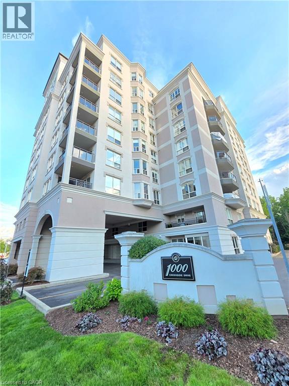 1000 CREEKSIDE Drive Unit# 102, Dundas, Ontario