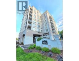1000 CREEKSIDE Drive Unit# 102, Dundas, Ontario