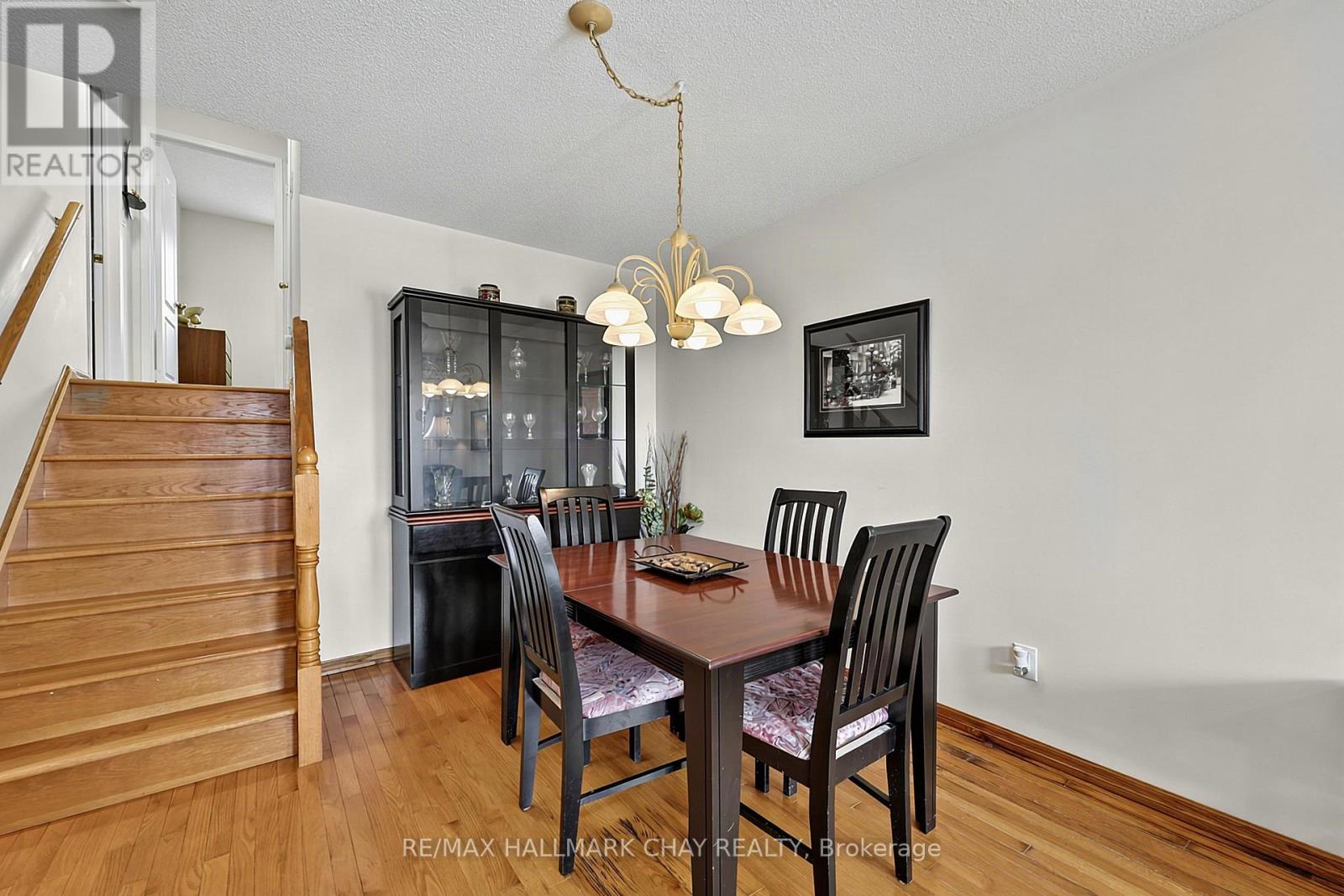 436 Simcoe Road, Bradford West Gwillimbury (Bradford), Ontario  L3Z 3A1 - Photo 4 - N13722794