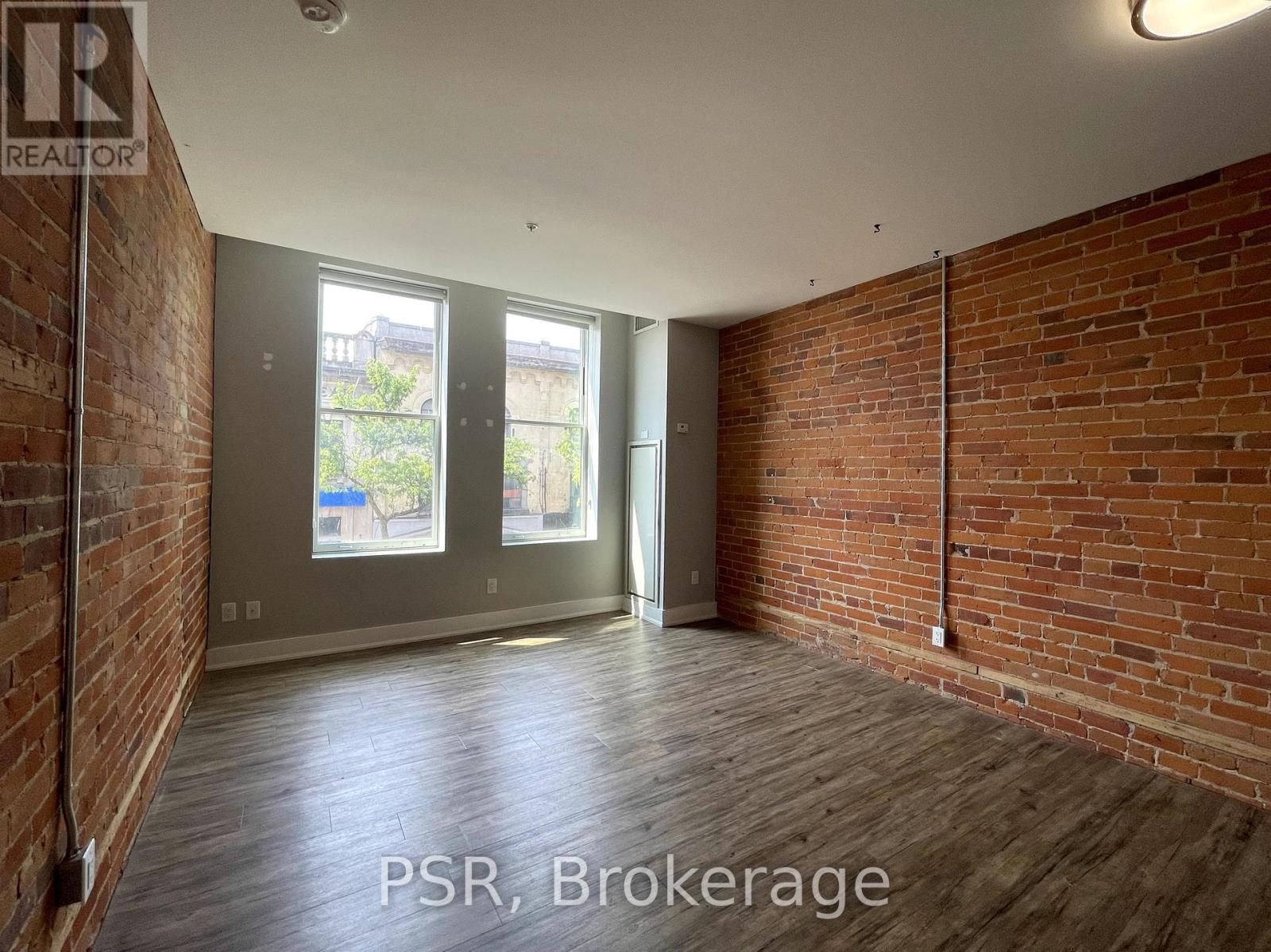 201 - 2870 Dundas Street W, Toronto, Ontario  M6P 1Y8 - Photo 4 - W13722774
