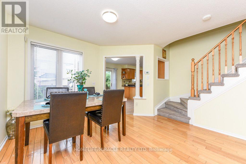49 Seaside Circle, Brampton, Ontario L6R 2G7 - Photo 10 - W13722810