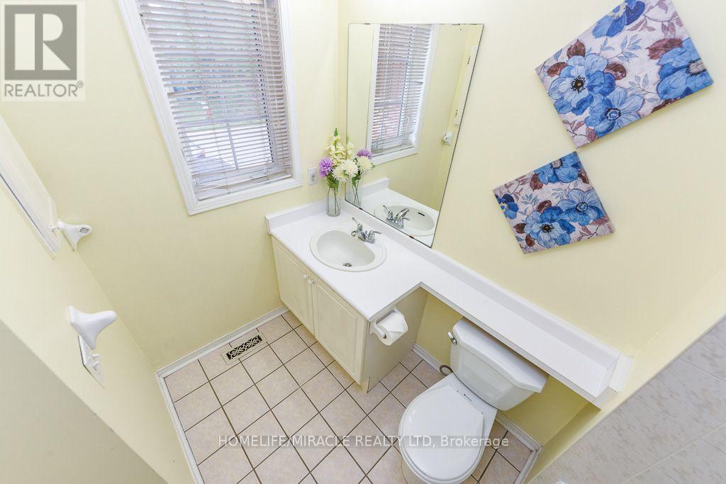 49 Seaside Circle, Brampton, Ontario L6R 2G7 - Photo 26 - W13722810