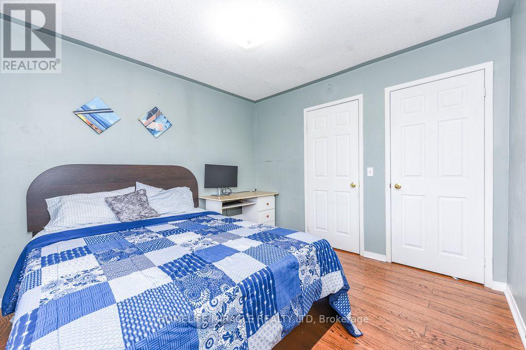 49 Seaside Circle, Brampton, Ontario L6R 2G7 - Photo 29 - W13722810