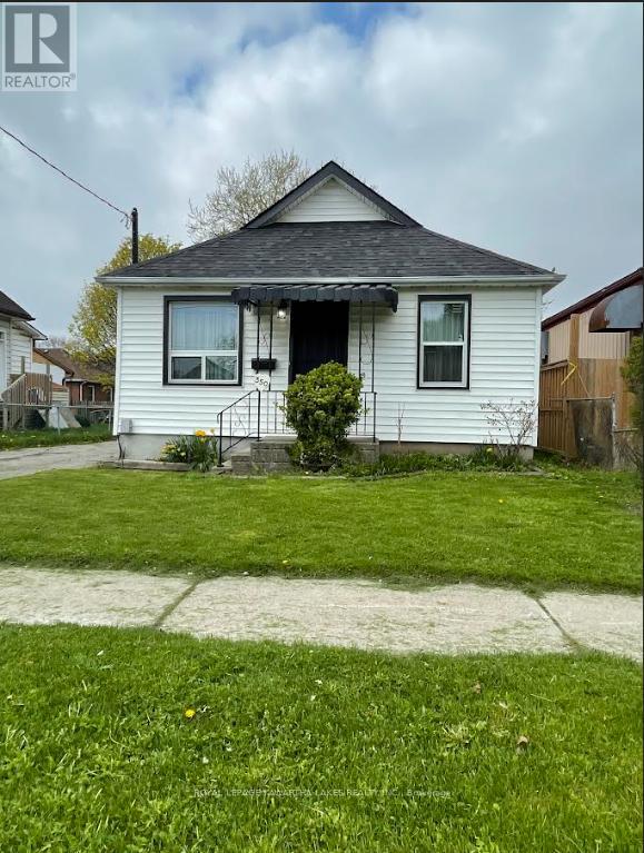 350 Oshawa Boulevard S, Oshawa, Ontario  L1H 5S4 - Photo 3 - E13126750