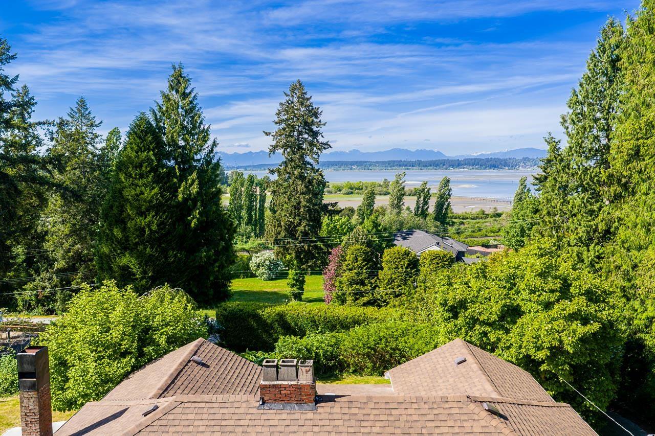 12520 CRESCENT ROAD, Surrey, British Columbia