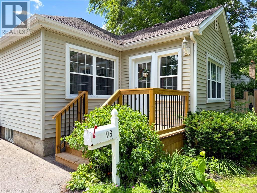 93 Barnes Avenue, Brantford, Ontario  N3R 4Y9 - Photo 2 - 40858891