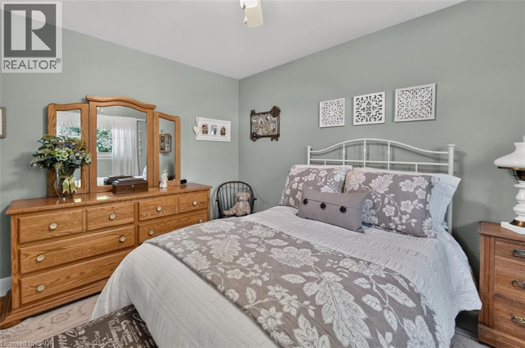 465 Springbank Crescent, Burlington, Ontario  L7T 2W8 - Photo 13 - 40857393