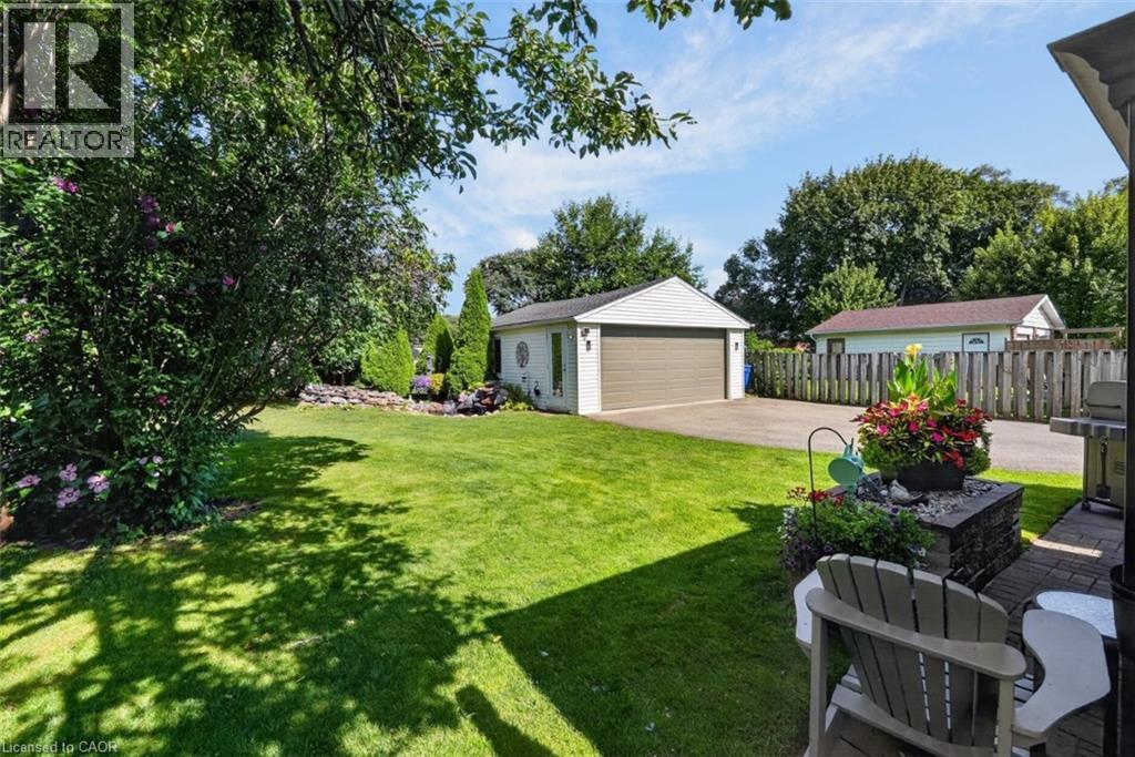 465 Springbank Crescent, Burlington, Ontario  L7T 2W8 - Photo 2 - 40857393