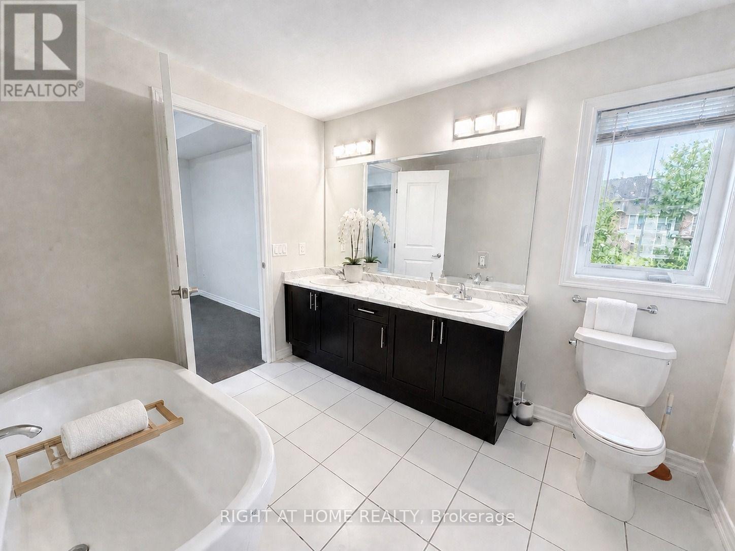 52 Heming Trail, Hamilton, Ontario  L9K 0J8 - Photo 12 - X13722766