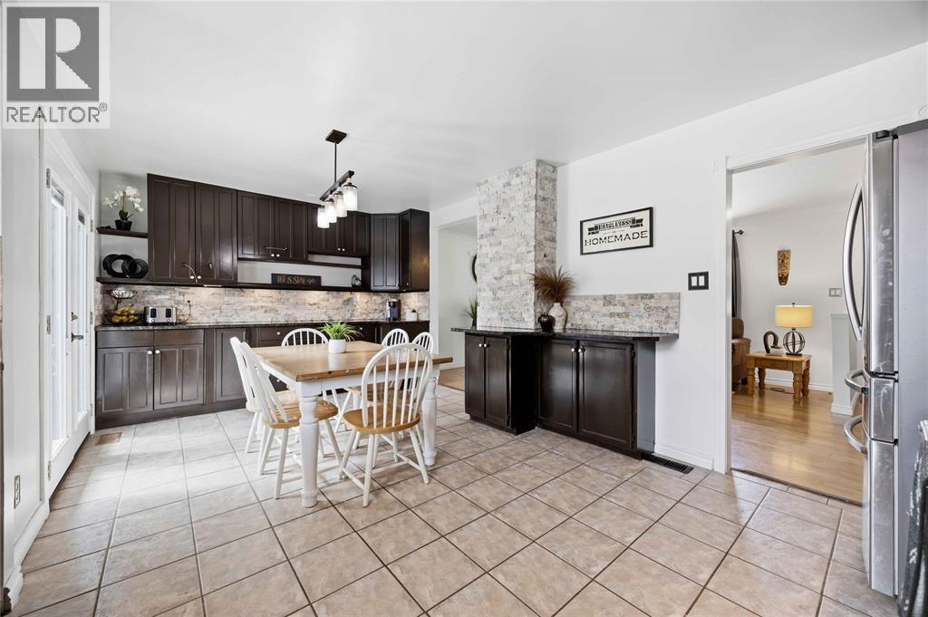 315 Brentwood Crescent, St Clair, Ontario  N0N 1G0 - Photo 12 - 26020810