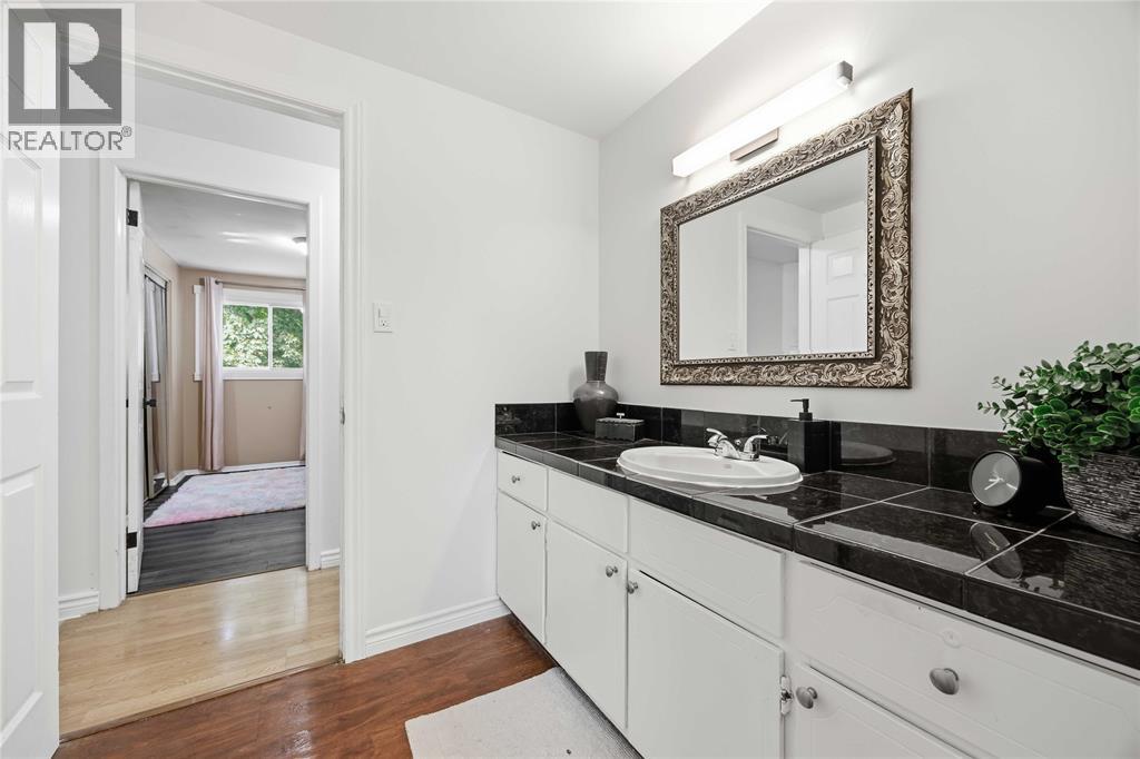 315 Brentwood Crescent, St Clair, Ontario  N0N 1G0 - Photo 21 - 26020810
