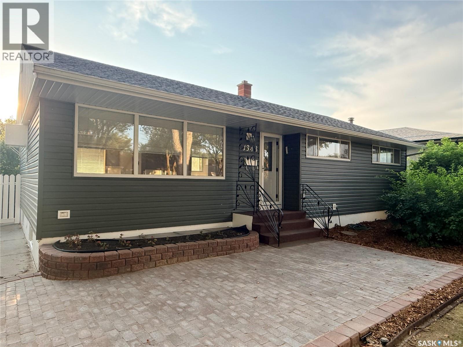1348 Horace Street, Regina, Saskatchewan  S4T 5L6 - Photo 3 - SK046887