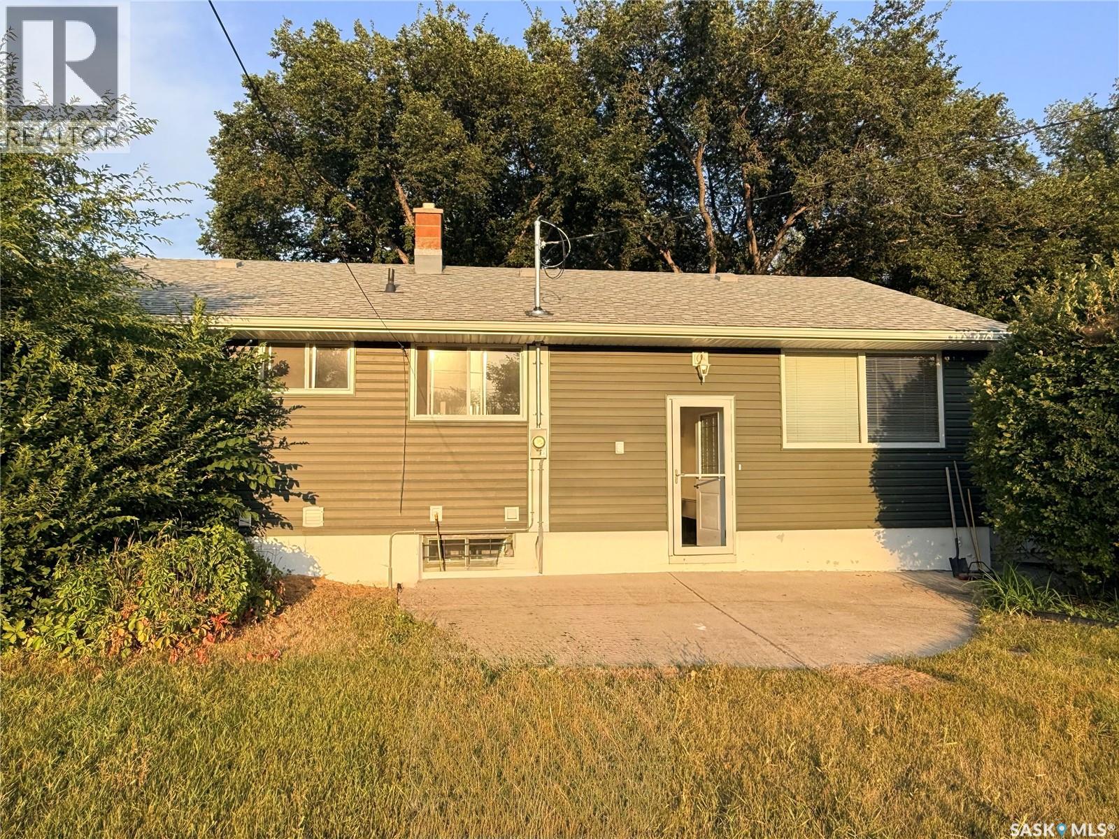 1348 Horace Street, Regina, Saskatchewan  S4T 5L6 - Photo 38 - SK046887